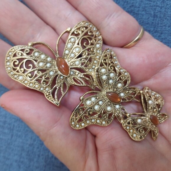 Beautiful Triple Butterfly Brooch Gold Filigree Carnelian Seed Pearl - Picture 1 of 8